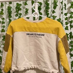 Super cute yellow and beige sweatshirt
